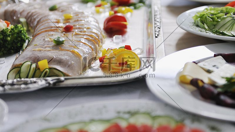 中小餐饮供应链，如何选择可靠伙伴？**